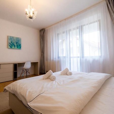 Ardor Apt - Bright And Secluded Apartment In The Heart Of Old Town Braşov Eksteriør billede