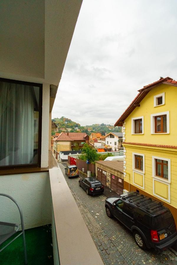Ardor Apt - Bright And Secluded Apartment In The Heart Of Old Town Braşov Eksteriør billede